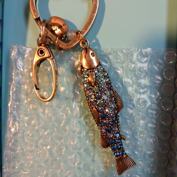 Betsey Johnson Crystal Sardine Fish Key Fob / Bag Charm NIB - Picture 2 of 5